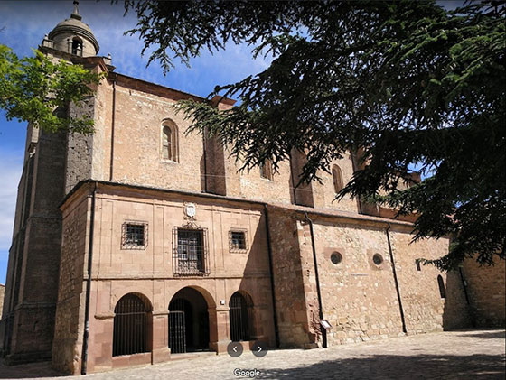 Colegiata de Santa María de la Asunción