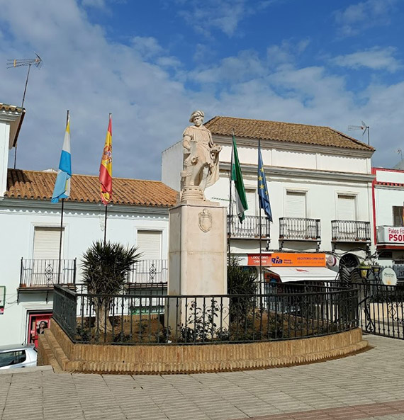 Estatua de Martín Alonso Pinzón