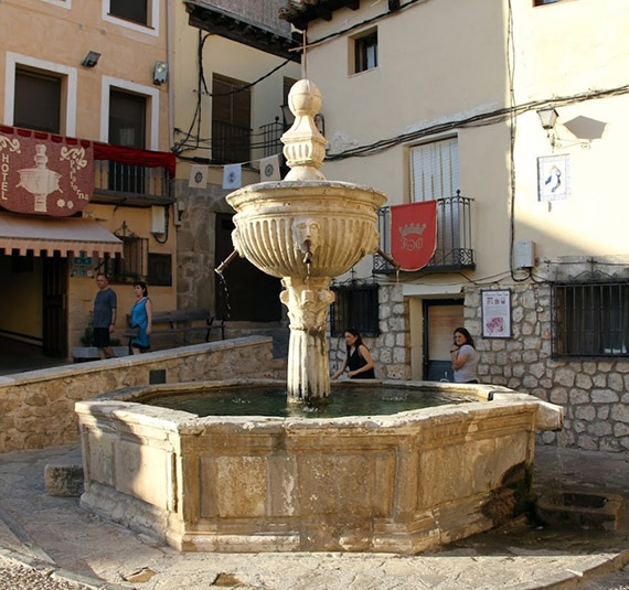 Fuente de los Cuatro Caños