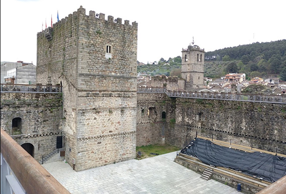 Interior del Castillo de San Pedro