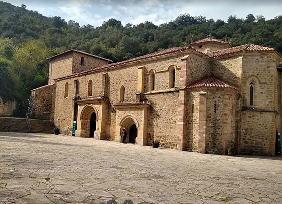 Monasterio de Santo Toribio de Liébana