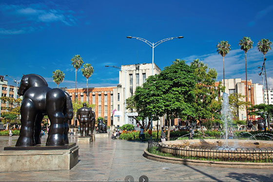 plaza botero