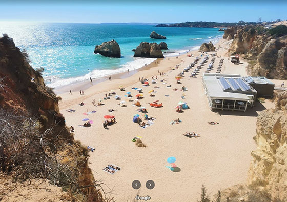 Praia dos tres castelos