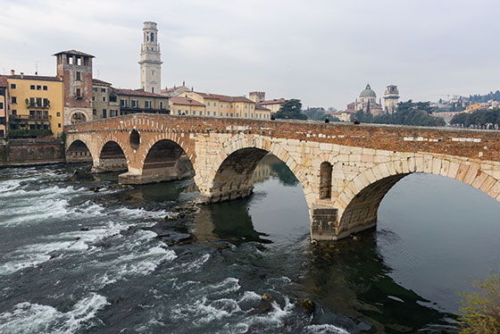 Puente de Piedra